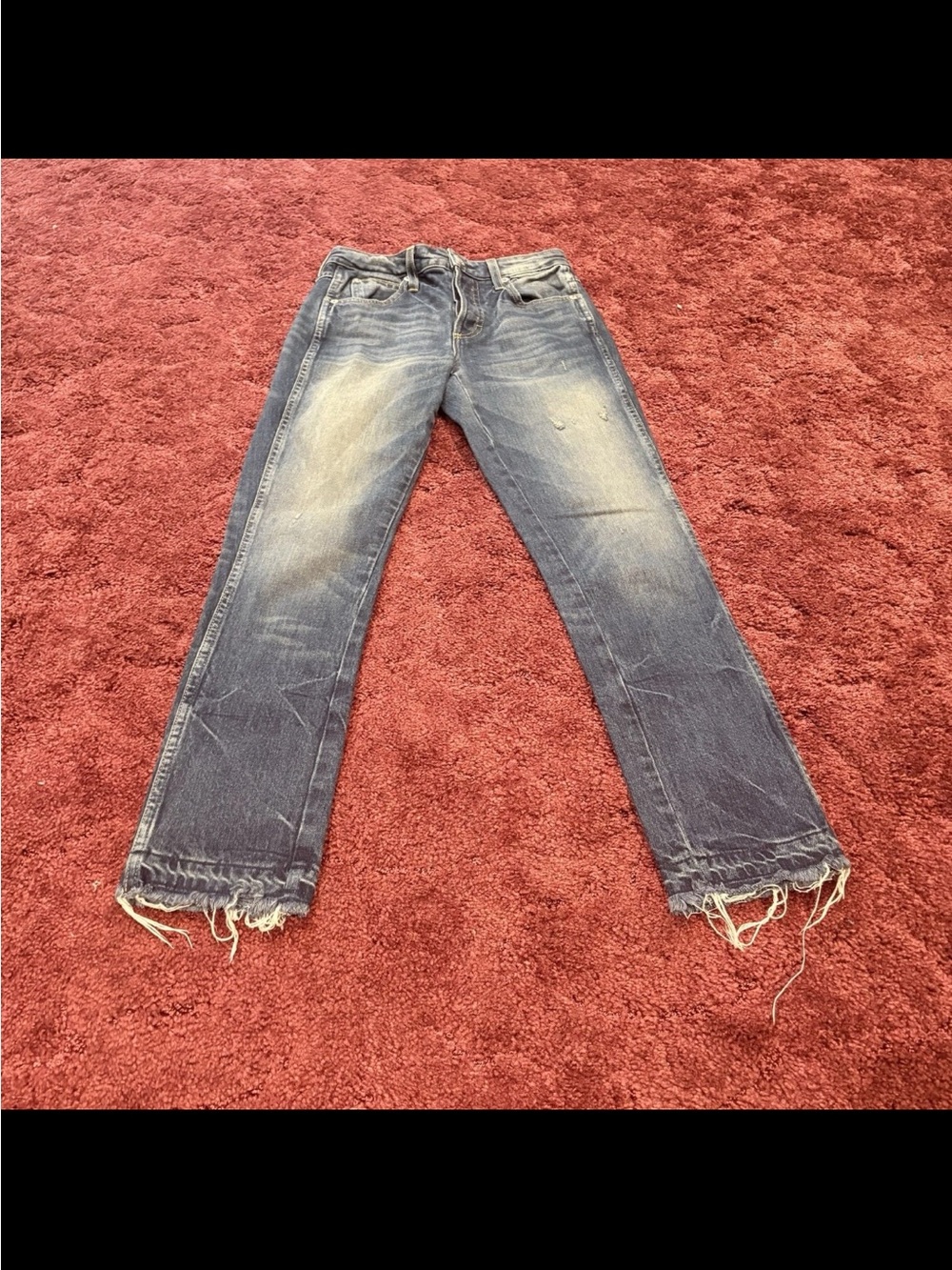 AMO Women's Skinny Jeans in Faded Blue with Frayed Hems
